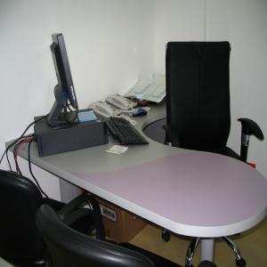 Puesto trabajo directivo superficies trabajo terminada extremo P